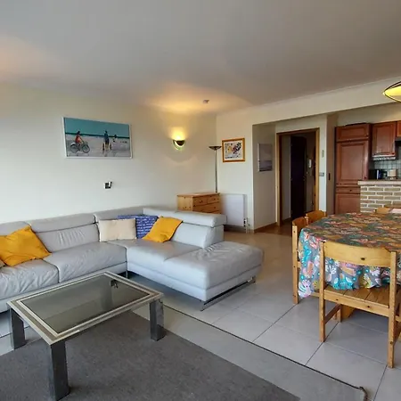 Residentie Sofia, Coxy-beach, Iepenwal, Kraaienest, Atlantic, Royal, Miramar Appartement *