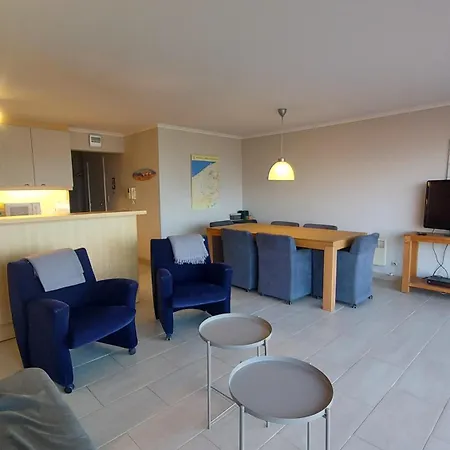 Residentie Sofia, Coxy-beach, Iepenwal, Kraaienest, Atlantic, Royal, Miramar *