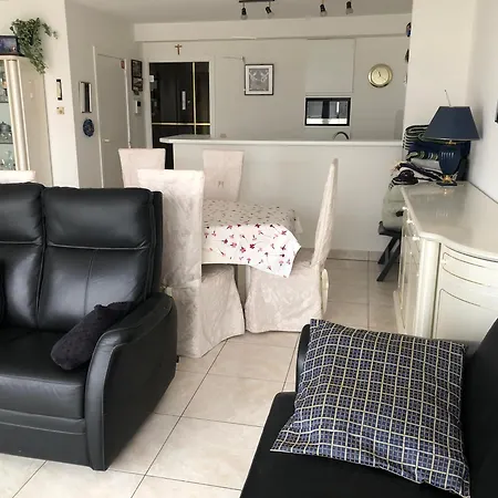 Residentie Sofia, Coxy-beach, Iepenwal, Kraaienest, Atlantic, Royal, Miramar Appartement Koksijde